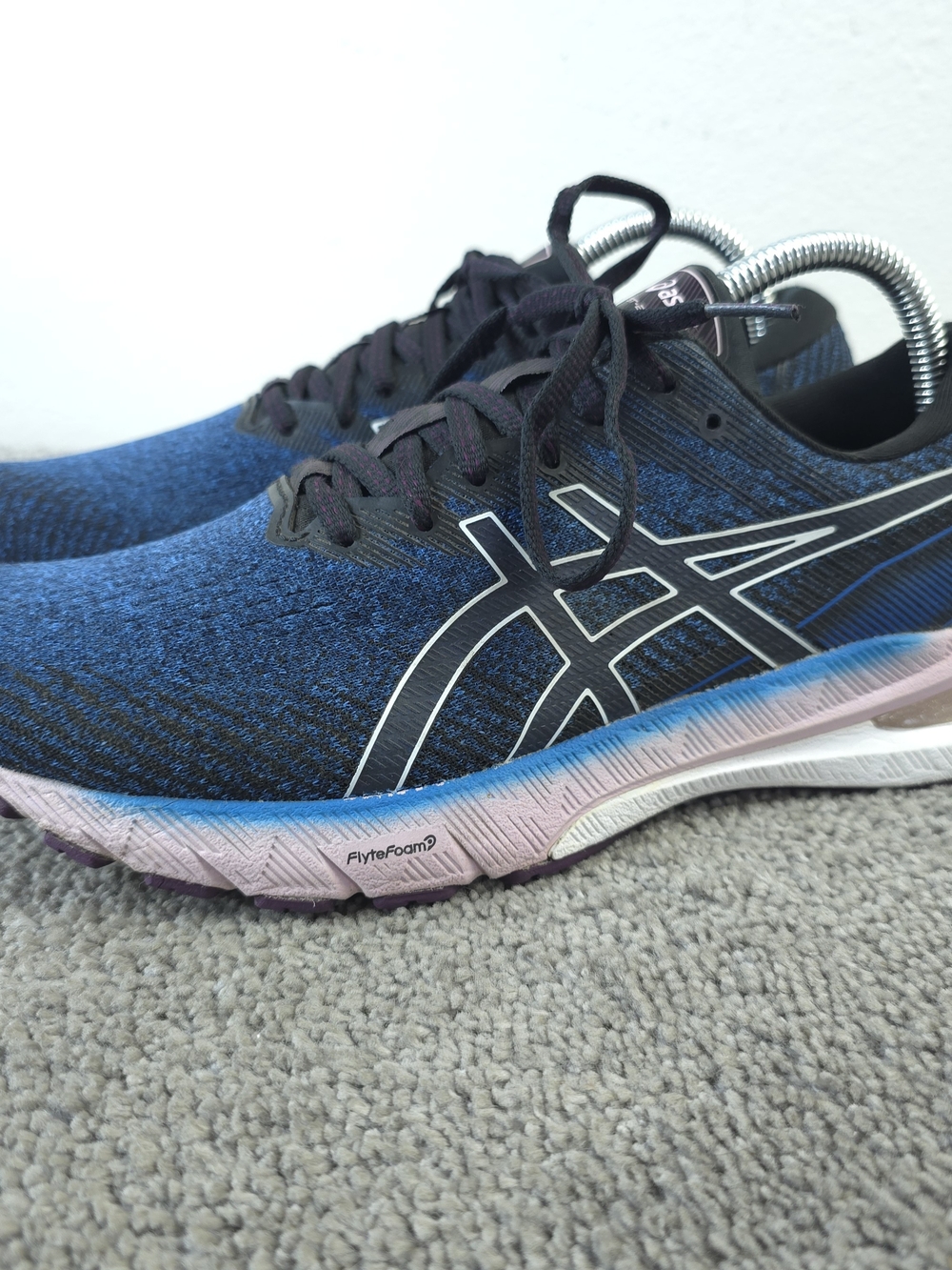Asics GT 2000 10 Womens Size 9.5 Running Shoes Blue Pink Low Top Lace Up